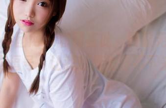 GIRLT果团网 - 套图在此，黄歆苑的蕾丝如同逗号，让我想停也停不下来。