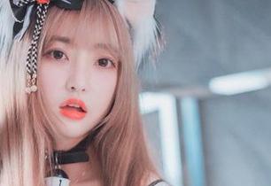 看，HaNari(하나리)的更新!DJAWA的浪漫线条照片，像在画里漂浮。