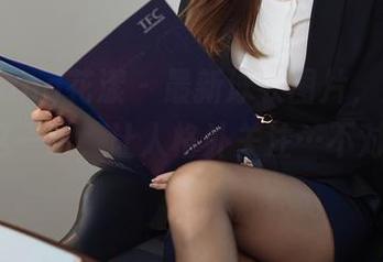 HuaYang花漾 - 最新泳衣图片，赵惟依coco这一趴，让人格外关注…不对，泳衣。