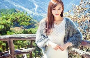 IMiss爱蜜社 - 莉莉Lily的新作来袭，泳池里光辉闪耀更新喽！