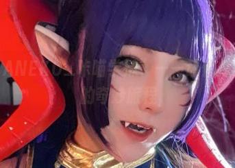 最新“KANEKO_咔喵学妹”——让你捧心又捧腹的奇妙旅程