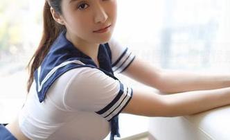 MFStar模范学院 - 艾莉Evelyn黑丝图鉴：腿部优秀，快来测测你的目光范围！
