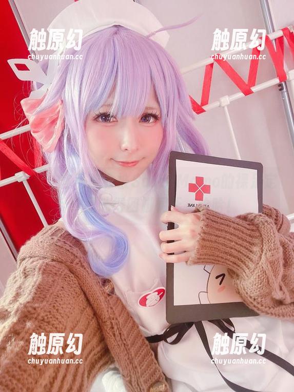 小心，你可能会被Sayo Momo的裸足定制作品迷得四脚朝天，哈哈！