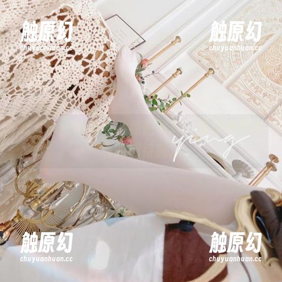 翻开Seele麦麦的秘密写真，竟有种拆快递的期待感。