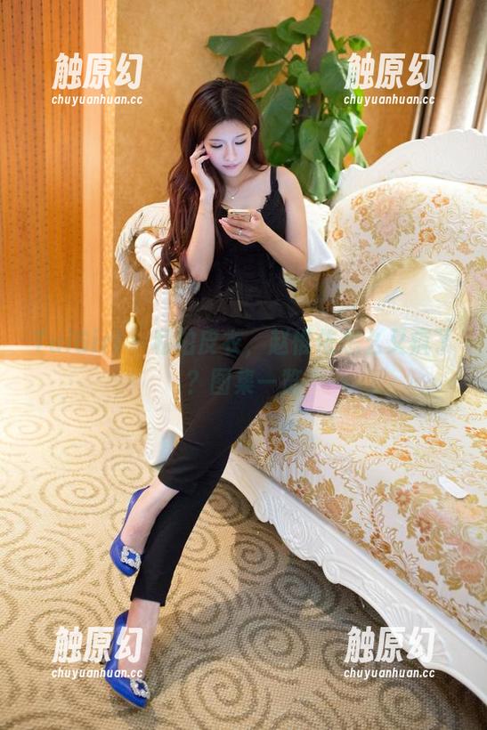 TuiGirl - 私拍皮衣，赵惟依怎么又疯了？图集一览