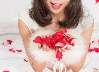 UGirls尤果网 - Abby金金，你是在挑战我的审美吧？这组花嫁美图太诱惑了！