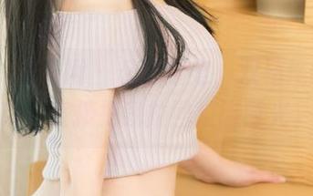 UGirls尤果网 - 私拍新宠，双马尾的乔依琳，直接把我拉回校园时光。