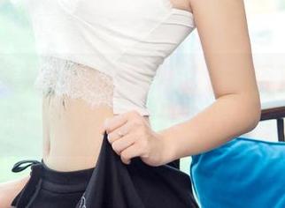 UGirls尤果网 - 我只想说，这浴室合集里的韩沫瑜，神奇得让人捉摸不透。