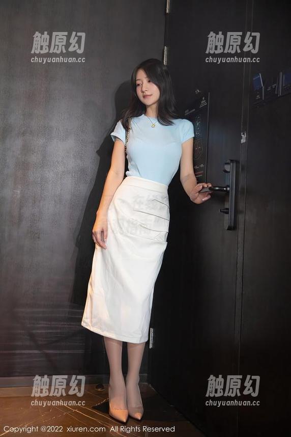 Xiuren秀人网 - 在线想见李丽莎，一张高清”学妹参观指南”，谁说不可以？