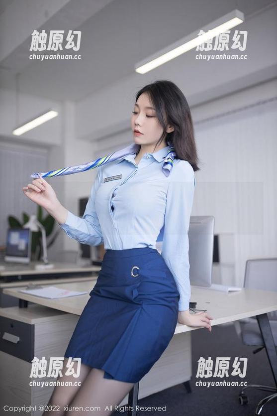Xiuren秀人网 - 左脚右脚，丝袜在握：美七mia网盘合集教程