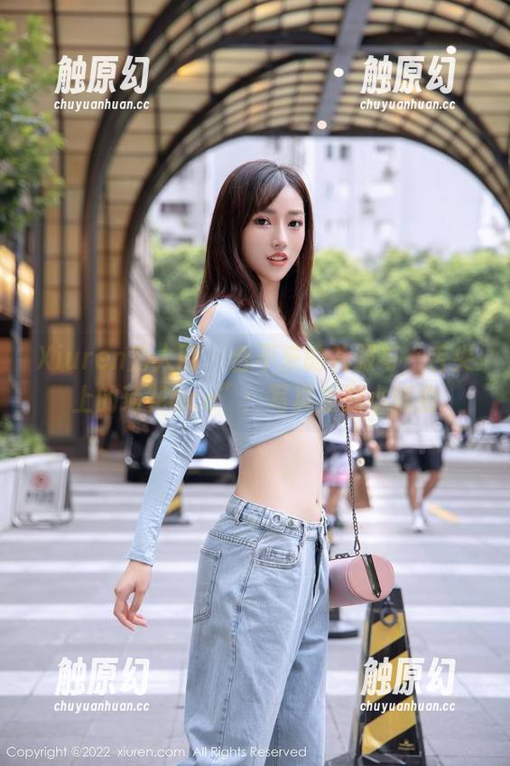 Xiuren秀人网 - 合不来的礼服与“舌尖上的菊花ace”：写真里的小插曲