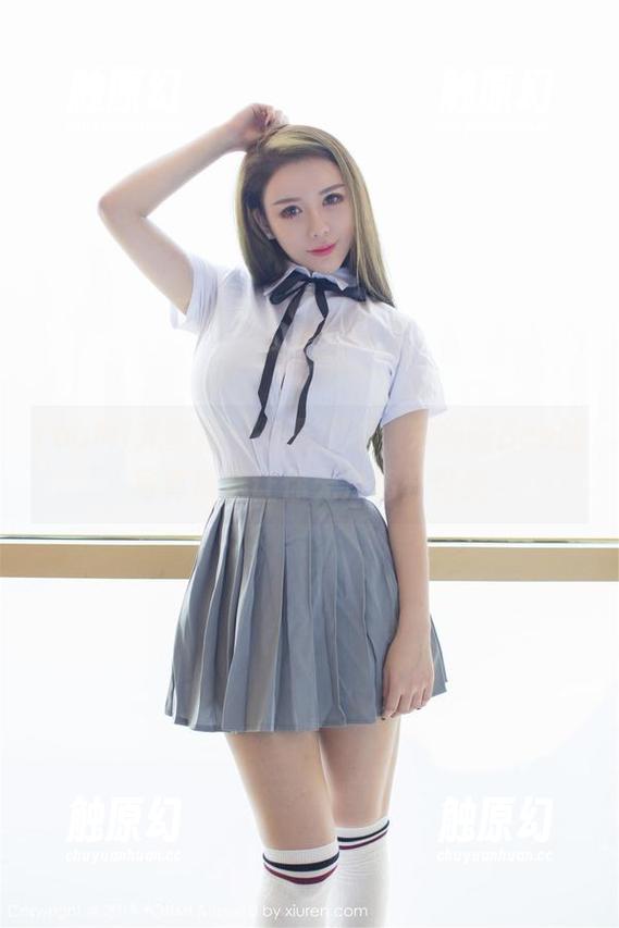 YouMi尤蜜荟 - 她是御姐，宋梓诺Bee的写真精选让你无法移开目光
