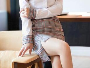 YouMi尤蜜荟 - 还运动？谭小灵图包里的动态比我追剧还让人上瘾！