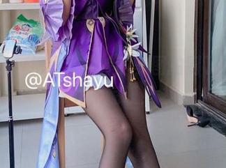 at鲨鱼，把吊带新娘的美图拍到了法则之外，惊叹！