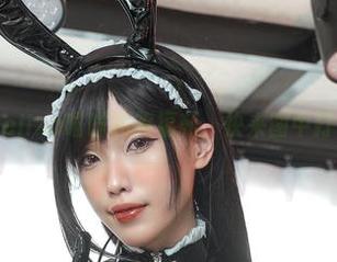 略带俏皮的eliza喵喵和服福利，快来图中打个招呼吧！