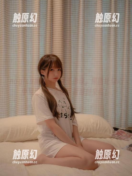nagisa魔物喵的女王形象，原图让你心中涨潮，伟大的下载时刻来临！