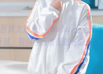 最新图库大放送！yuuhui玉汇妹子自拍泳装，祝你今天收获意外的惊呼。