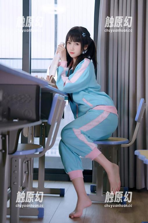 来自不呆猫的小恶魔画风，更新里的新意让人欲罢不能。