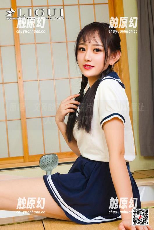 丽柜 - 文芮的夏天，图片里的轻松态度让人好想“出门”啊...
