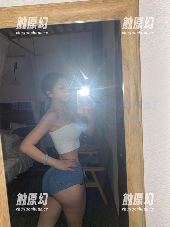 微密圈 - 你文茜的在线图集：黑色连体丁，是衣服还是魔法披风？你说呢？