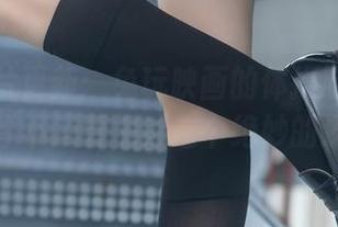 最新图片更新：兔玩映画的体操服、裸腿组合，等不及要探讨这个绝妙的逻辑了！