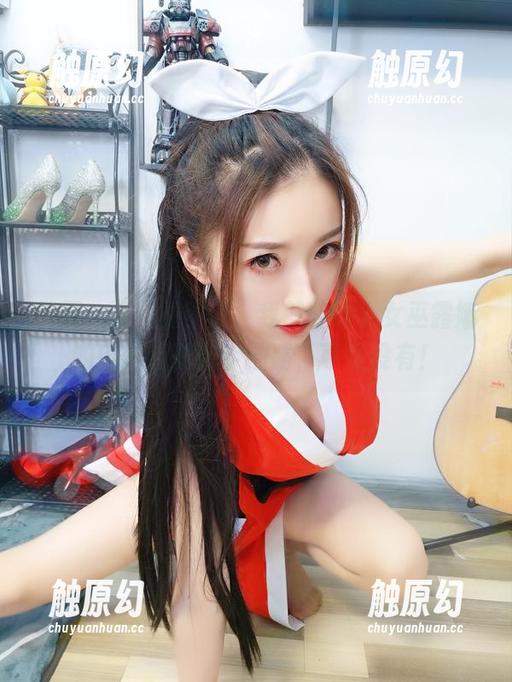 只要一张免费图包，我就能给小女巫露娜的肉丝点赞到手抽筋，可惜没有！