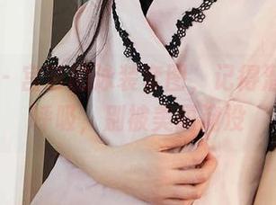 尤果网 - 宫艺的泳装套图，记得潜水前先呼吸，别被美丽淹没
