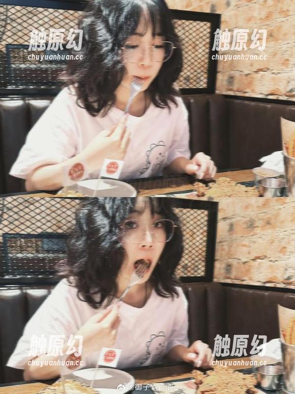 你敢信？御子Yumiko的泳衣竟然是定制的，这图片拍得令人看了想跳水！