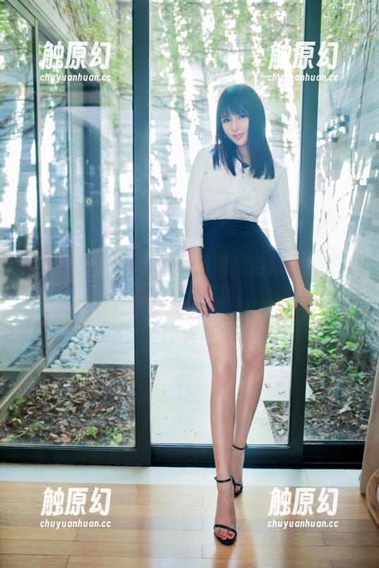 推女郎 - Lina的定制写真：自拍界的‘小心机’大揭秘！