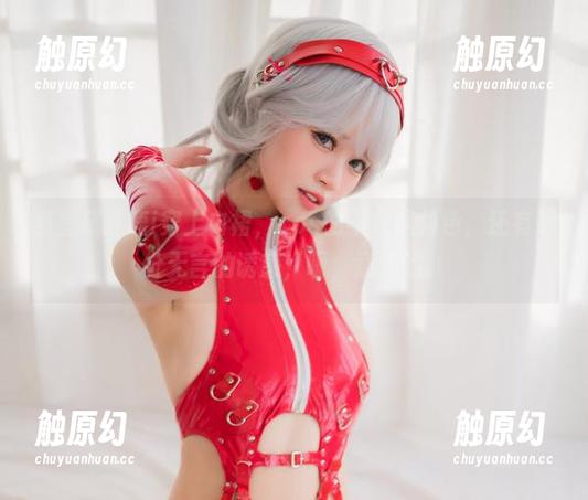 当星黛鹿鹿i穿上白裙，cos的不仅是角色，还有那份无言的诱惑，呃，意外的。