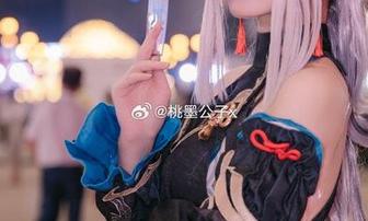 看完桃墨公子的豹纹美图分享，我的审美又被刷新了！