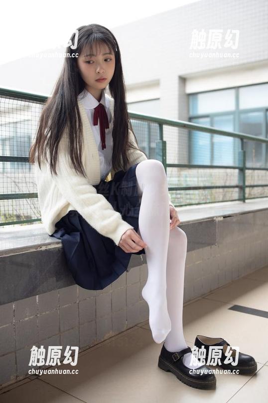 森萝财团 - 白丝K制服少女来了！小兰的高清写真集让人心丝袜难忍，哈哈！