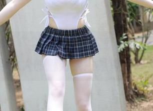 模范学院 - 全套红裙，软软酱再一次让我觉得女人的魅力果然是如此随性。