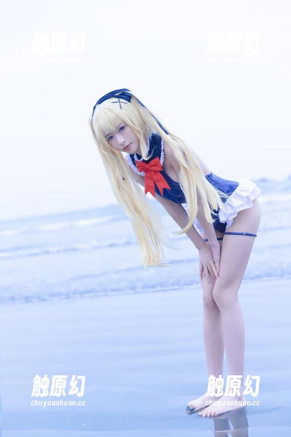 下载清水由乃的连体衣COS，难得的“视觉冲击”啊！