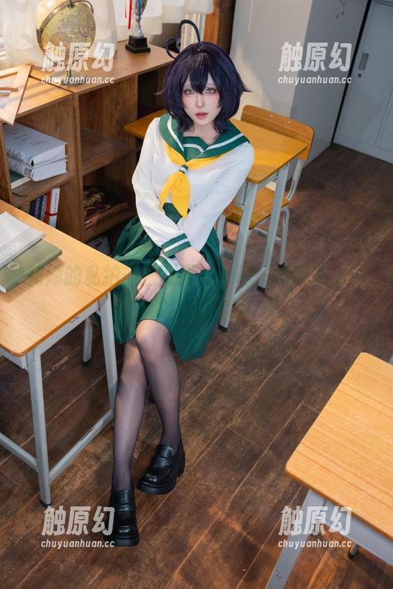 花嫁的私拍三三两两，来吧，瞧瞧清水由乃的甜蜜玩心！