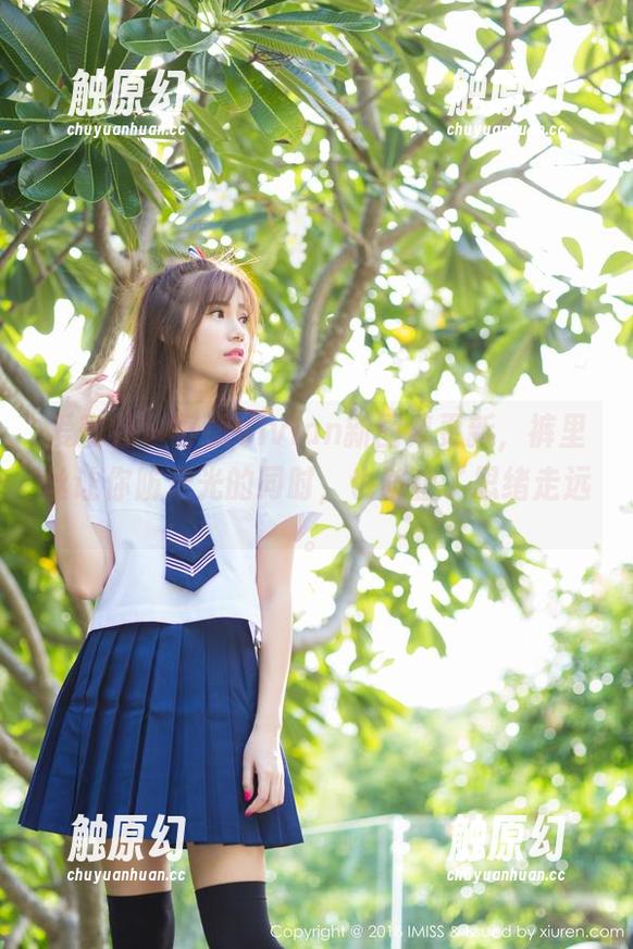 爱蜜社 - 妤薇Vivian新图集更新，裤里丝让你防走光的同时，也防止了思绪走远。