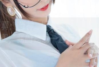 私拍写真：当神楽坂真冬的长腿遇上了唯美，我的视线一直跟不上啊