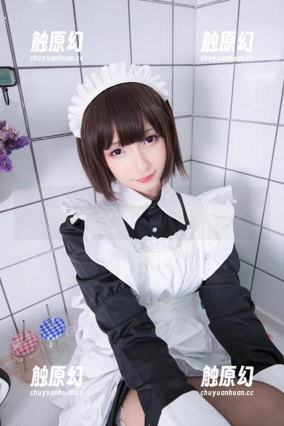 神楽坂真冬精选的护士写真，敢不敢挑战条条框框？