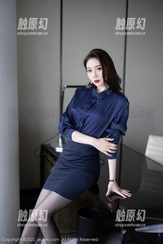秀人网 - 浴缸里的高光时刻，安然儿的美图新探索