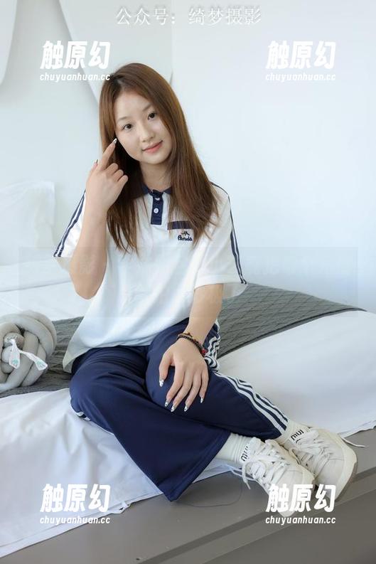 绮梦摄影 - 学妹图包：小艺能把每个角度都拍得妙极了