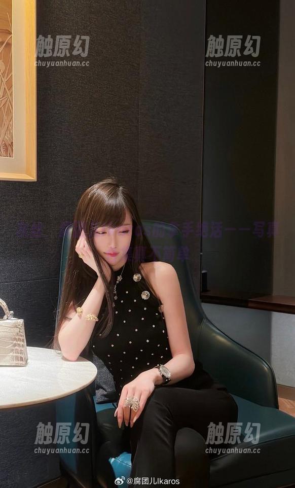 灰丝，腐团儿Ikaros的拿手绝活——写真合集真不简单