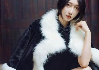 花漾show - 尤妮丝Egg的新图包，丝袜中藏着的细腻线条，让我一不小心想多看一些…