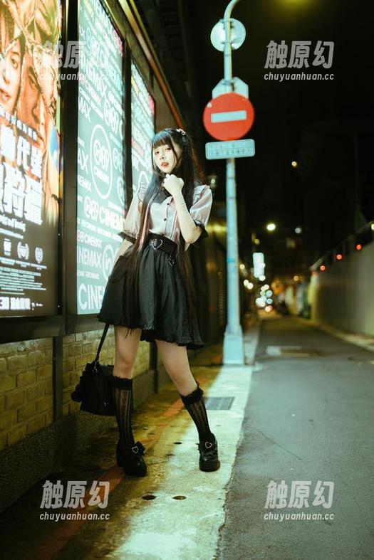 落落Raku的体操服，没想到无圣光竟能那么“炫酷”，美图排列整齐！
