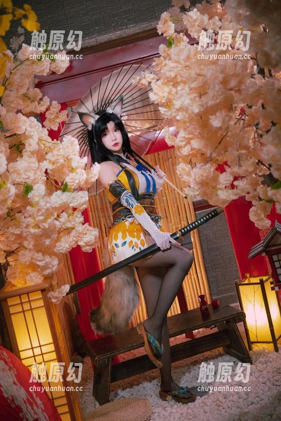 OL大姐姐，雪晴嘟嘟又来一发写真更新，让我重新审视了职业形象…