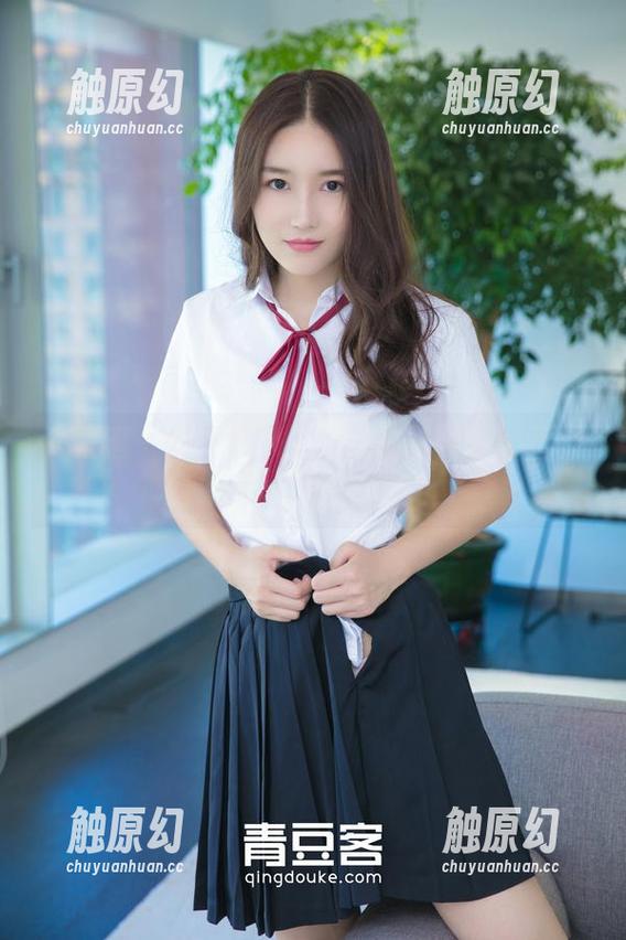 青豆客 - 小九Vin的内衣私拍合集：不穿衣服就是她的风格？