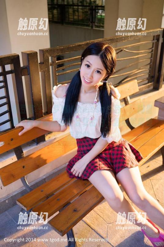 青豆客-梦娜Vanessa 青豆客 - “梦娜Vanessa白色”:糊里糊涂的资源和反反复复的白,我可能需要点别的。