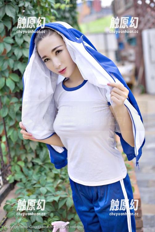 青豆客-黄可christine 青豆客 - 黄可christine的浴缸,高清美图让人以为在泡泡中渐渐沉醉!