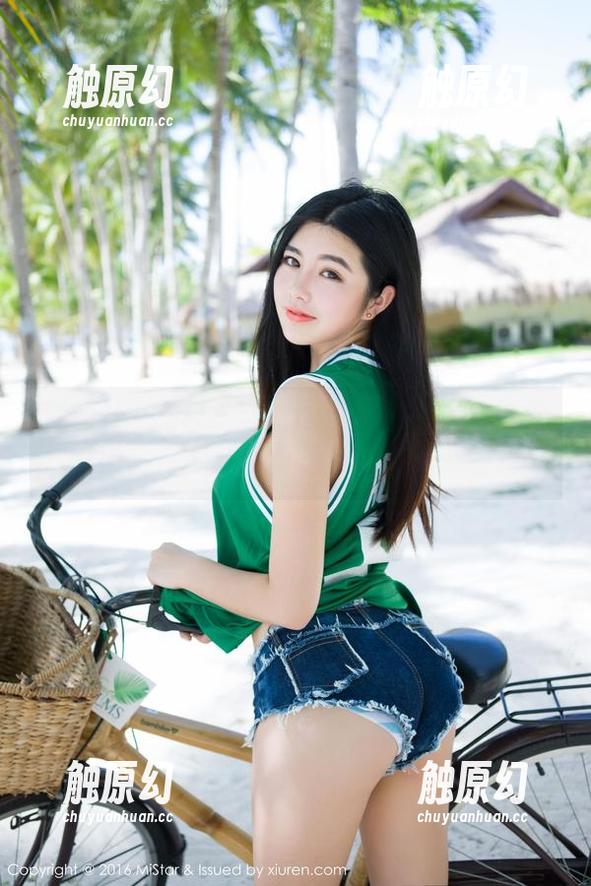 魅妍社-SISY思 魅妍社 - SISY思的逗趣私房图包:自拍特辑,一个表情前后反差萌到炸裂!